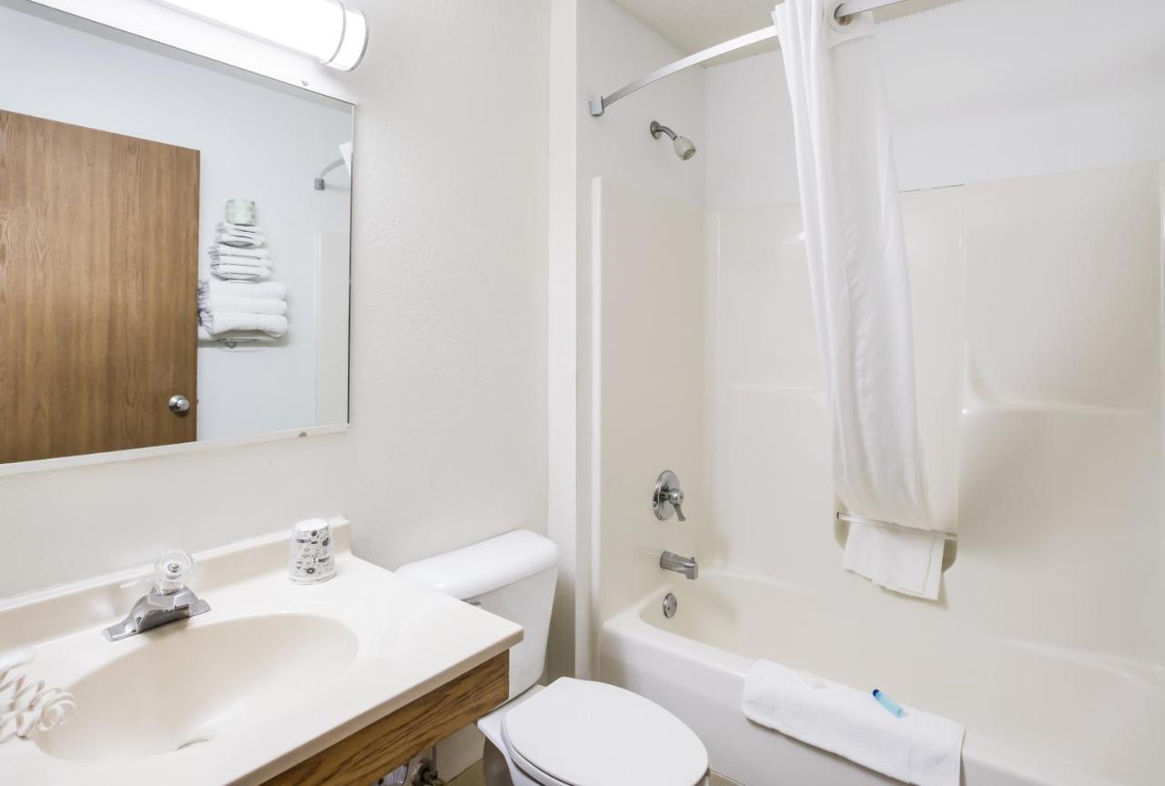 Americas Best Value Inn Charlotte Ngoại thất bức ảnh